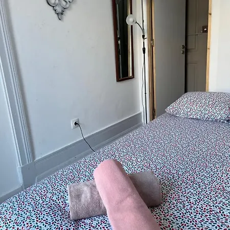 Lisbon River House Hostel