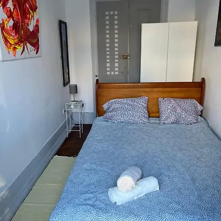 Lisbon River House Hostel Almada