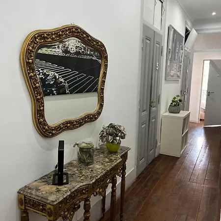 Hostel Lisbon River House Almada
