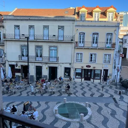 Lisbon River House